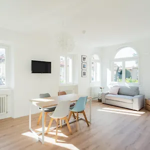 Appartement Lovely Corner In The Heart Of The By Rent